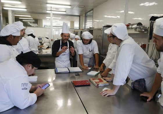 Alumnos del Centro Integrado Público de FP Ciutat de L'Aprenent de Valencia.