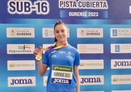 Luna Arnás tras ganar la medalla en Ourense.