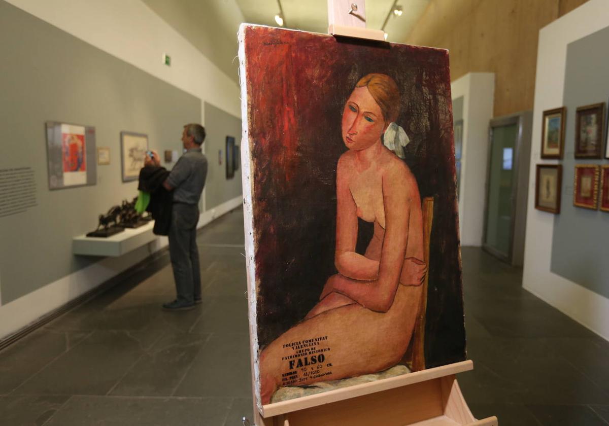 'Desnudo de muchacha', de Modigliani, es una de las falsificacioens que se exhibe en la exposición 'Falso. El arte del engaño o el engaño del arte'