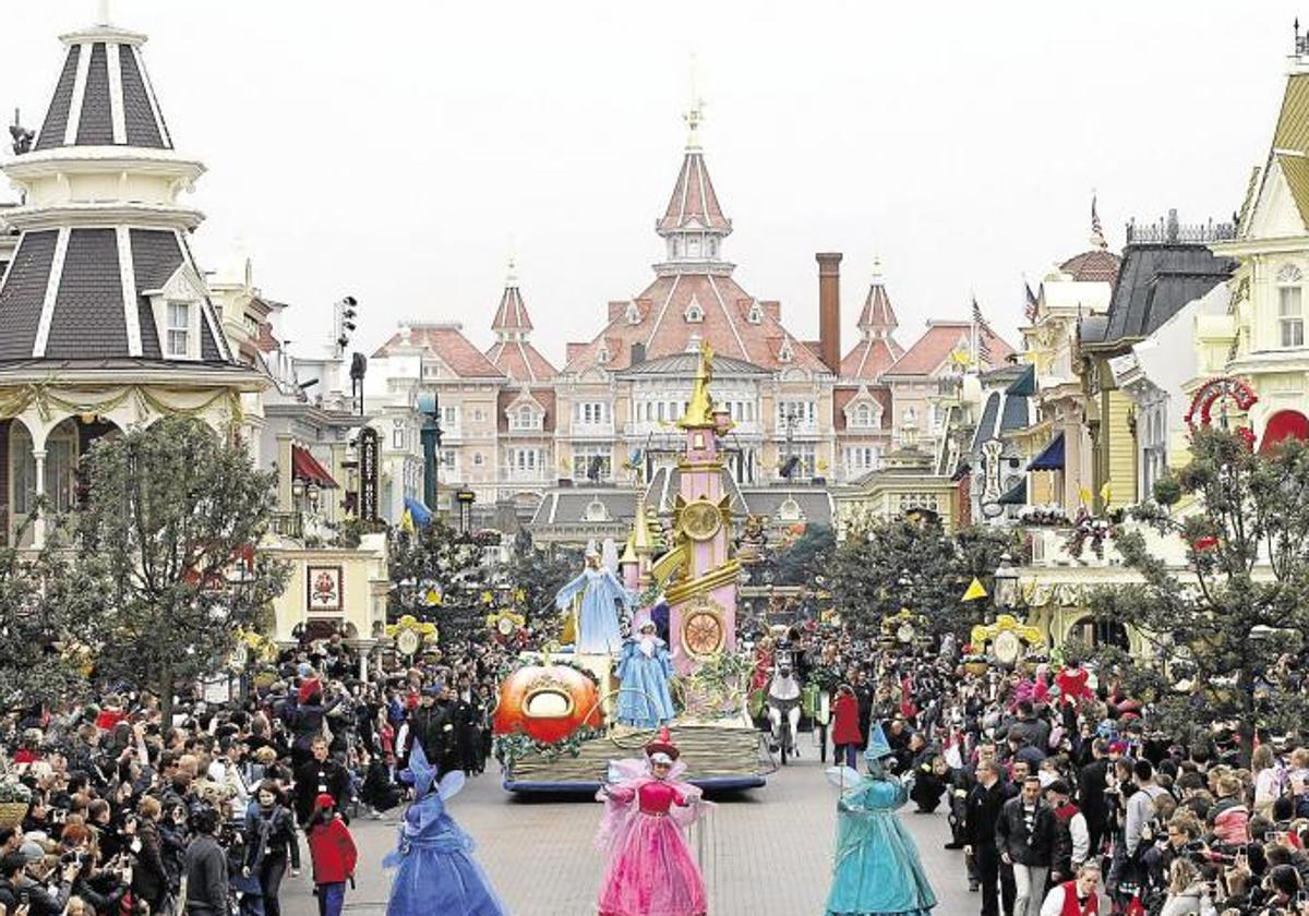 Disneyland París.