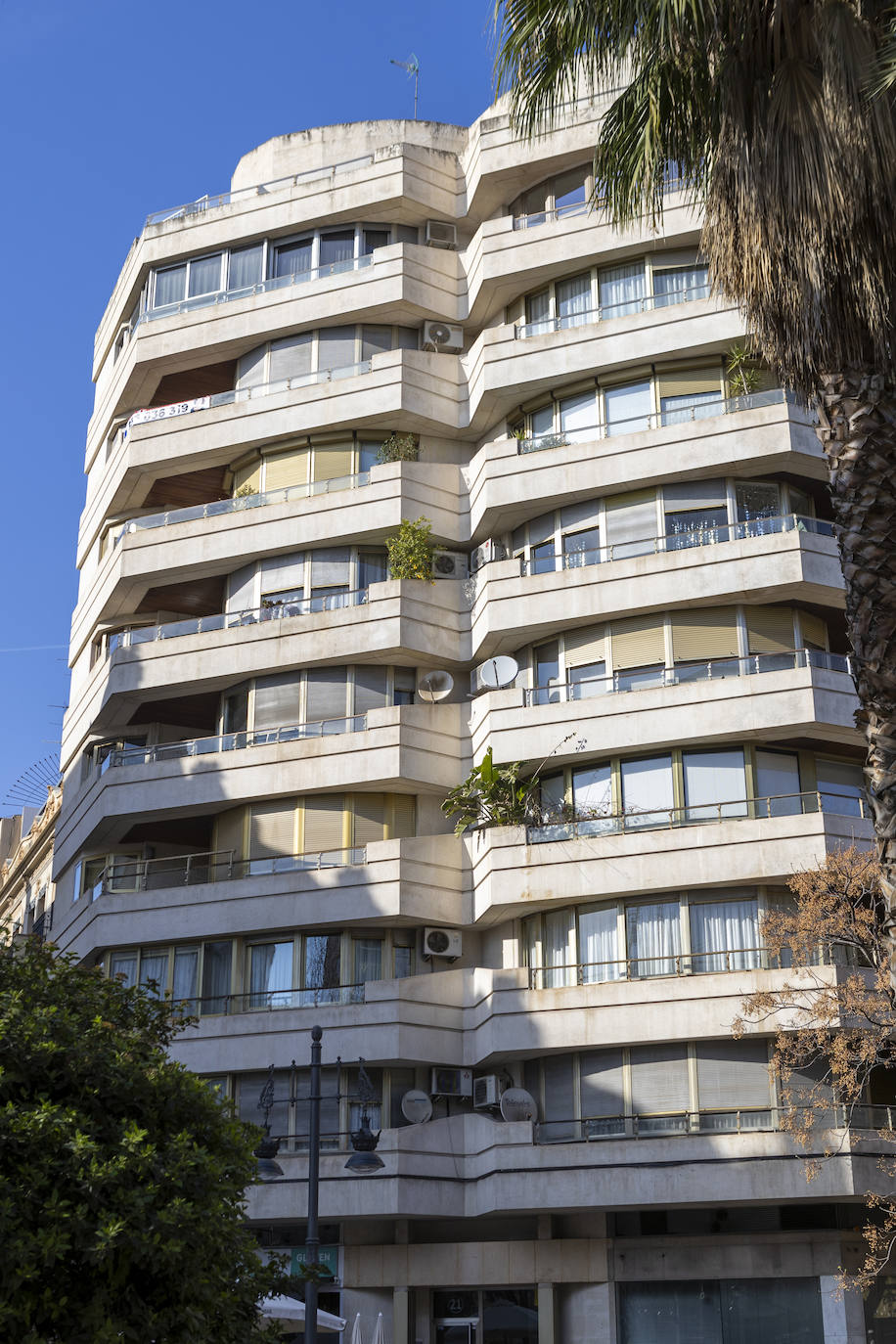 Un paseo por la Gran Vía del Marqués del Turia