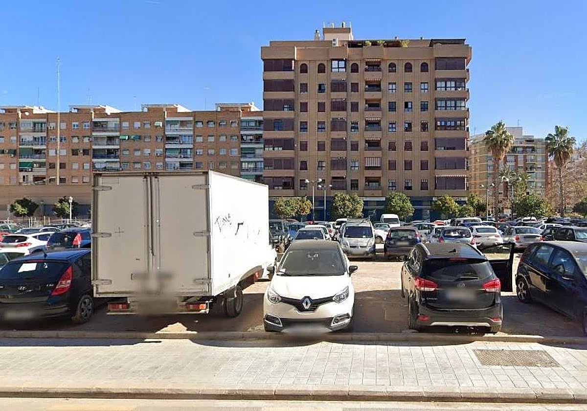 Uno de los solares de la zona