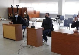 Roca Samper, Esteban Cuesta y Enrique Crespo, en el juicio.