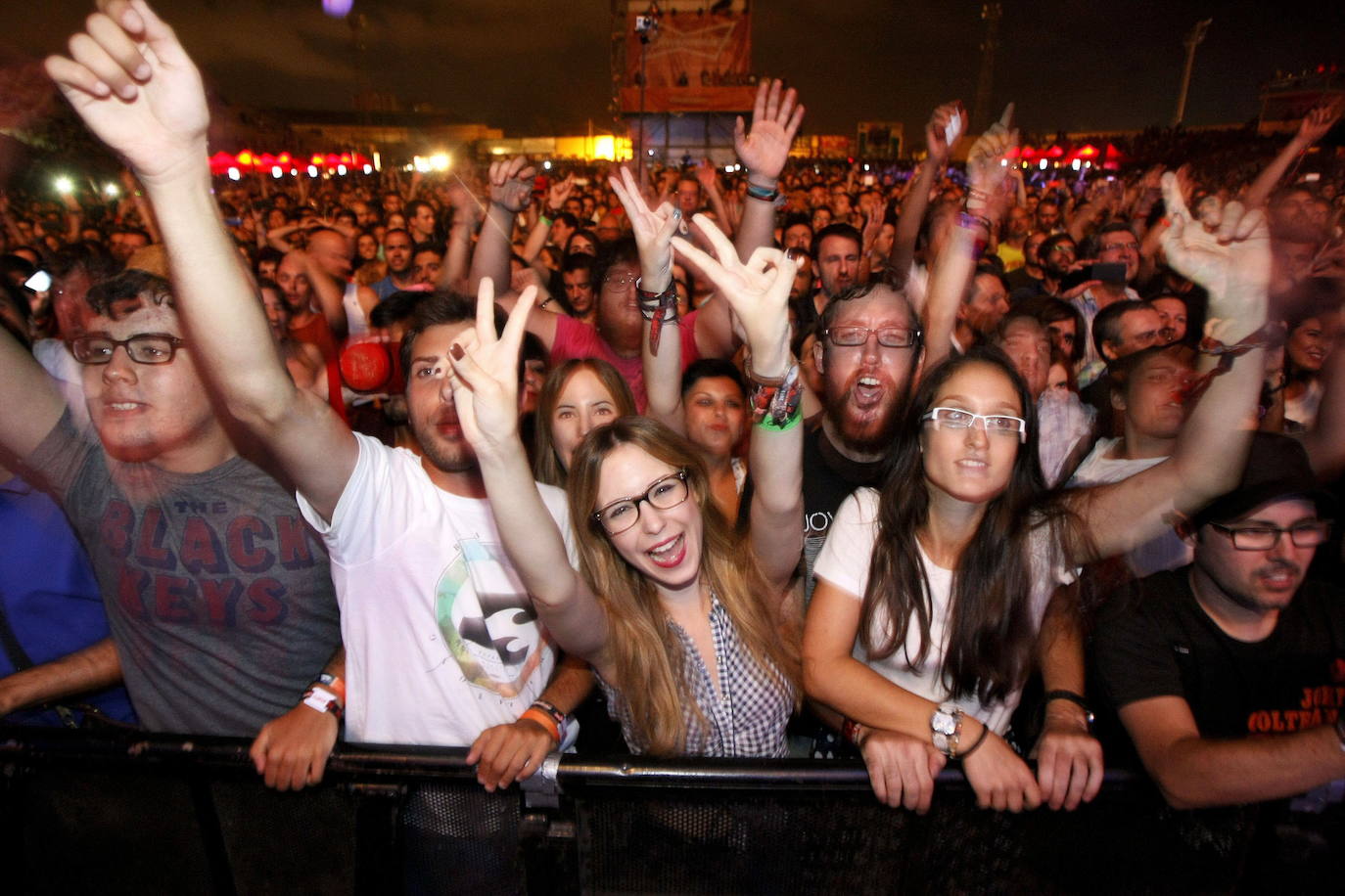 El Low Festival de 2023 tendrá lugar entre el 28 y el 30 de julio en Benidorm. En el cartel nombres como Vetusta Morla, Viva Suecia o Miss Caffeina e internacional incluyendo a Bombay Bicycle Club, Interpol, The Vaccines o Placebo, entre otros. 