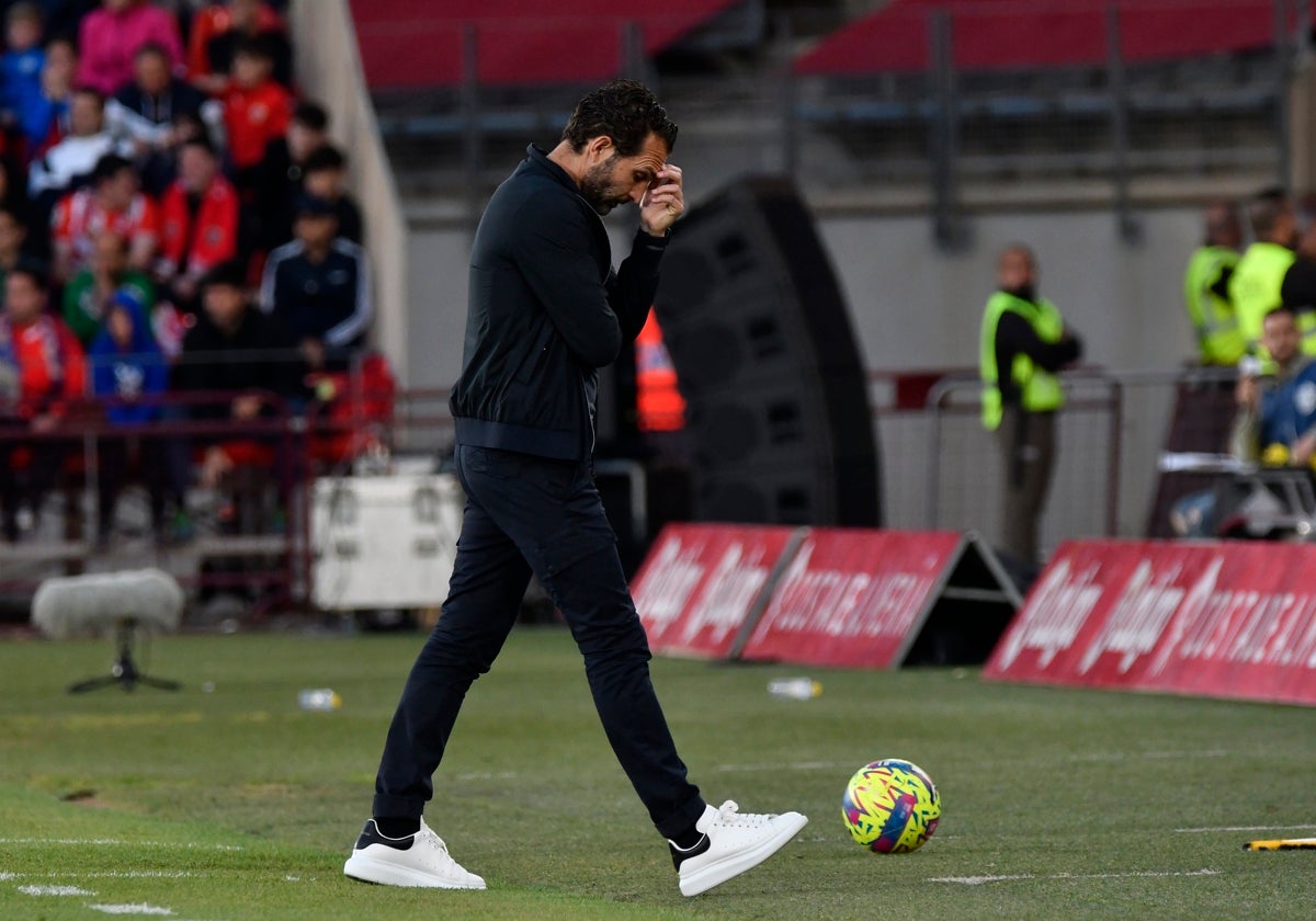 Rubén Baraja se mostró molesto con el devenir del partido.