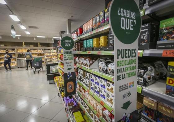 El nuevo precio de los alimentos en Mercadona: cuánto cuesta la leche, el azúcar, el aceite, el pollo o el pan