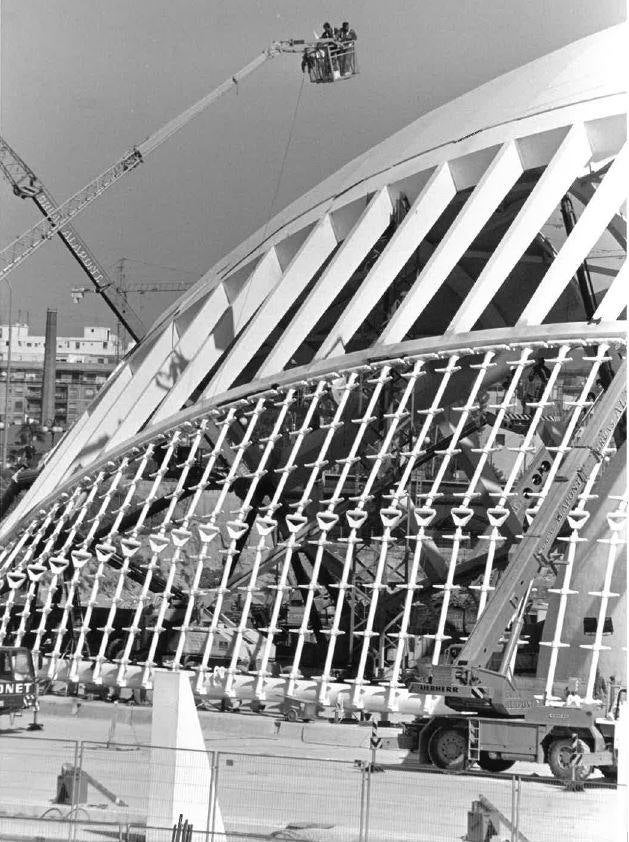 Así se construyó l&#039;Hemisfèric de la Ciudad de las Artes y las Ciencias de Valencia