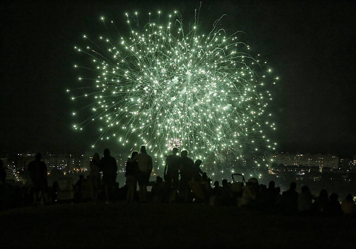 Horario e inédito lugar del castillo de este domingo en Valencia