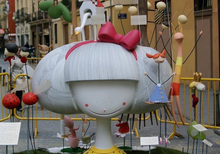 Falla infantil de Quart-Palomar de 2011, donde Marina Puche ya trabajo con José Luis Ceballos y Francisco Sanabria.