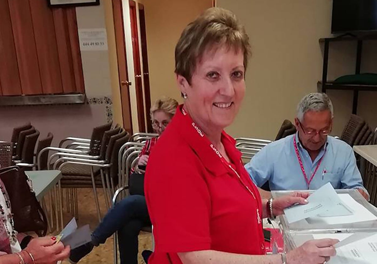 La alcaldesa de El Puig, Luisa salvador.