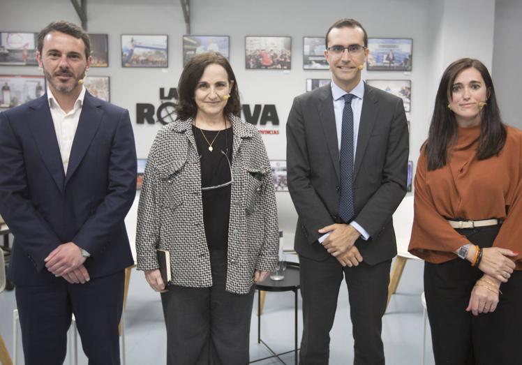 Carballo, Serrano, Soto y Cordón, antes de comenzar el encuentro en La Rotativa.