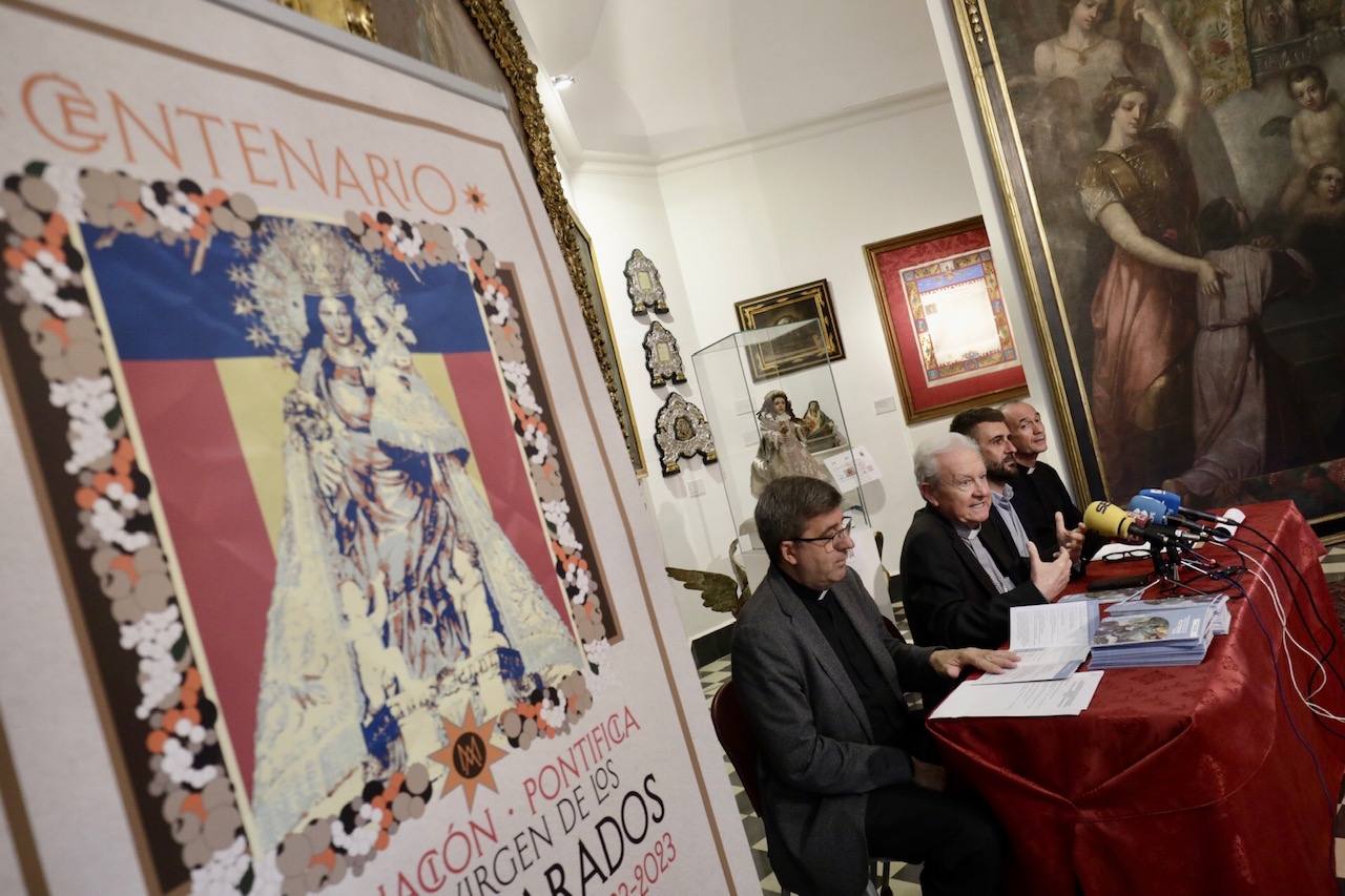 Presentación del programa de actos finales del Año Jubilar del Centenario de la Coronación y de la Fiesta de la Virgen de los Desamparados