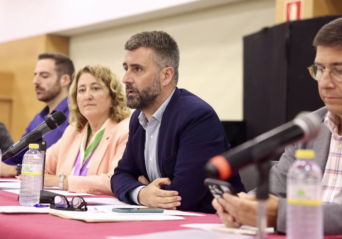 El concejal de Cultura Festiva, Pere Fuset, en su regreso a la asamblea de presidentes de falla.