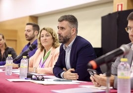 El concejal de Cultura Festiva, Pere Fuset, en su regreso a la asamblea de presidentes de falla.