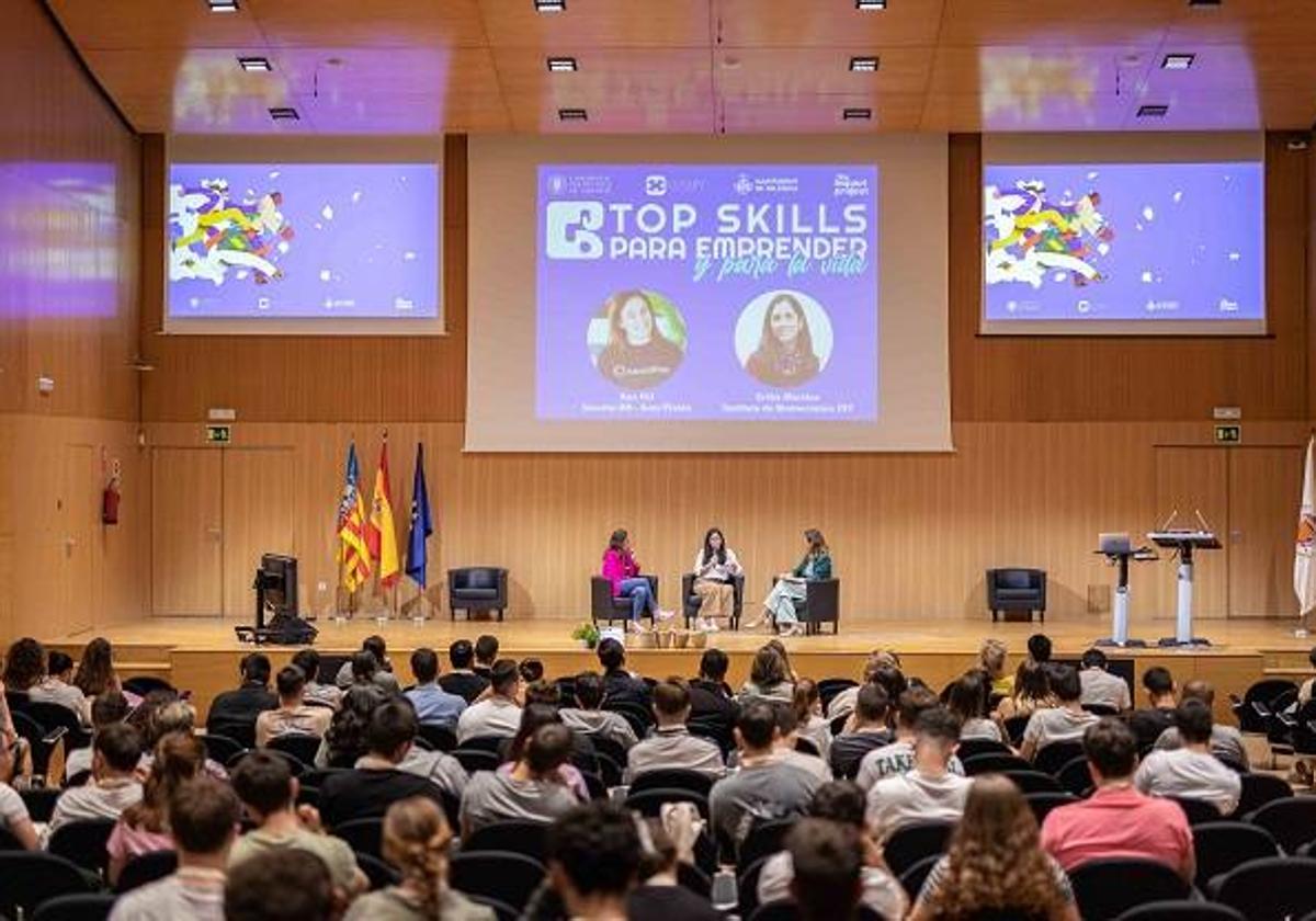 Expertas en liderazgo debaten sobre emprendimiento en la UPV