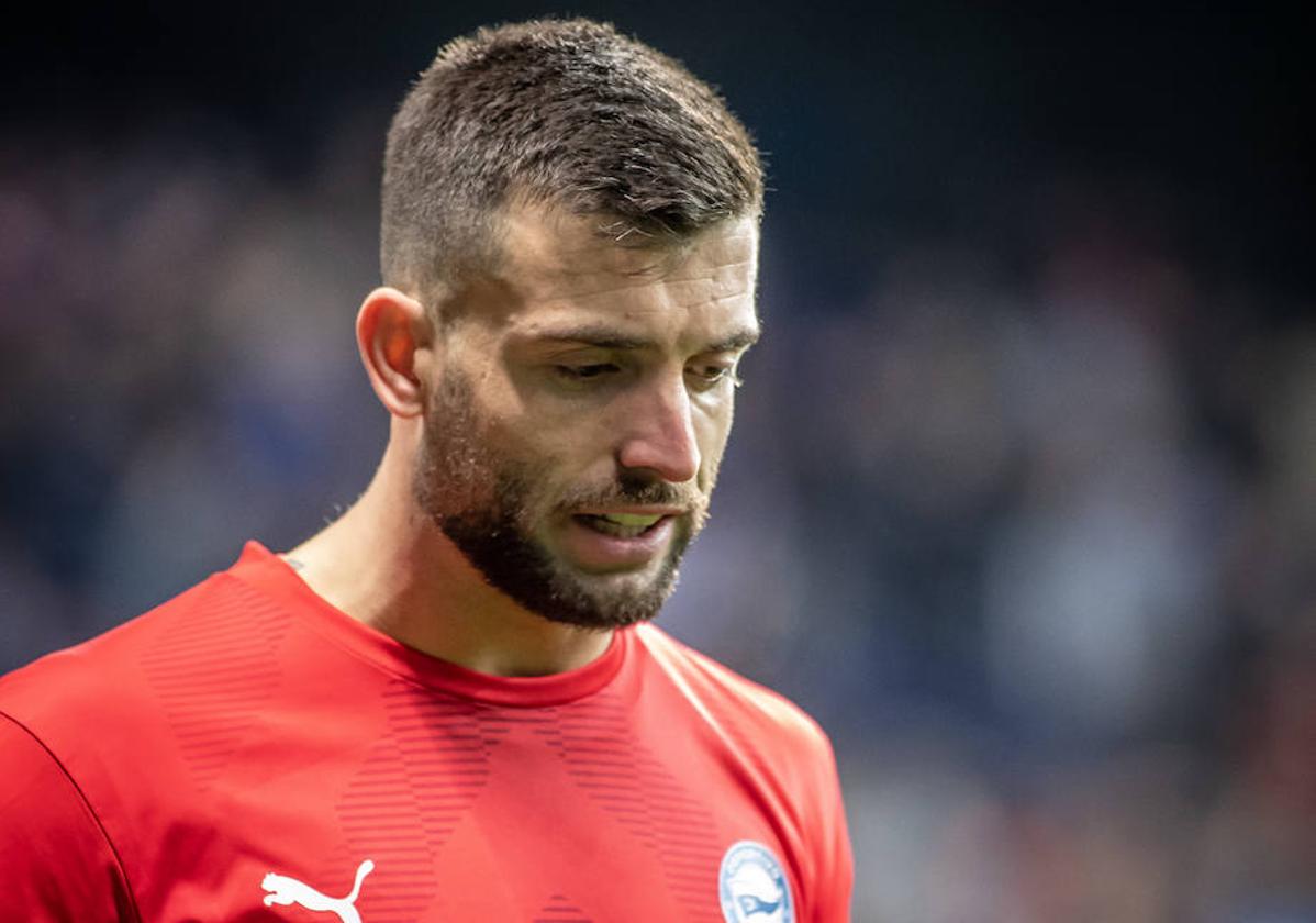 Antonio Sivera, con el Deportivo Alavés en un partido de esta temporada.