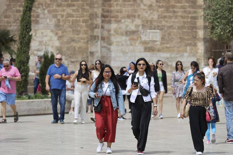 Ambientazo este domingo en las calles de Valencia