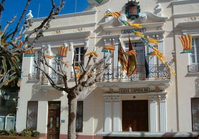 Ayuntamiento de Tavernes Blanques.