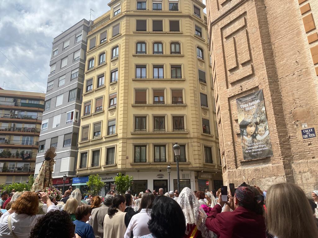 Ruzafa celebra el Centenario de la Coronación de la Virgen de los Desamparados