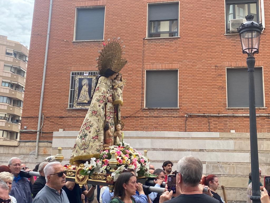 Ruzafa celebra el Centenario de la Coronación de la Virgen de los Desamparados