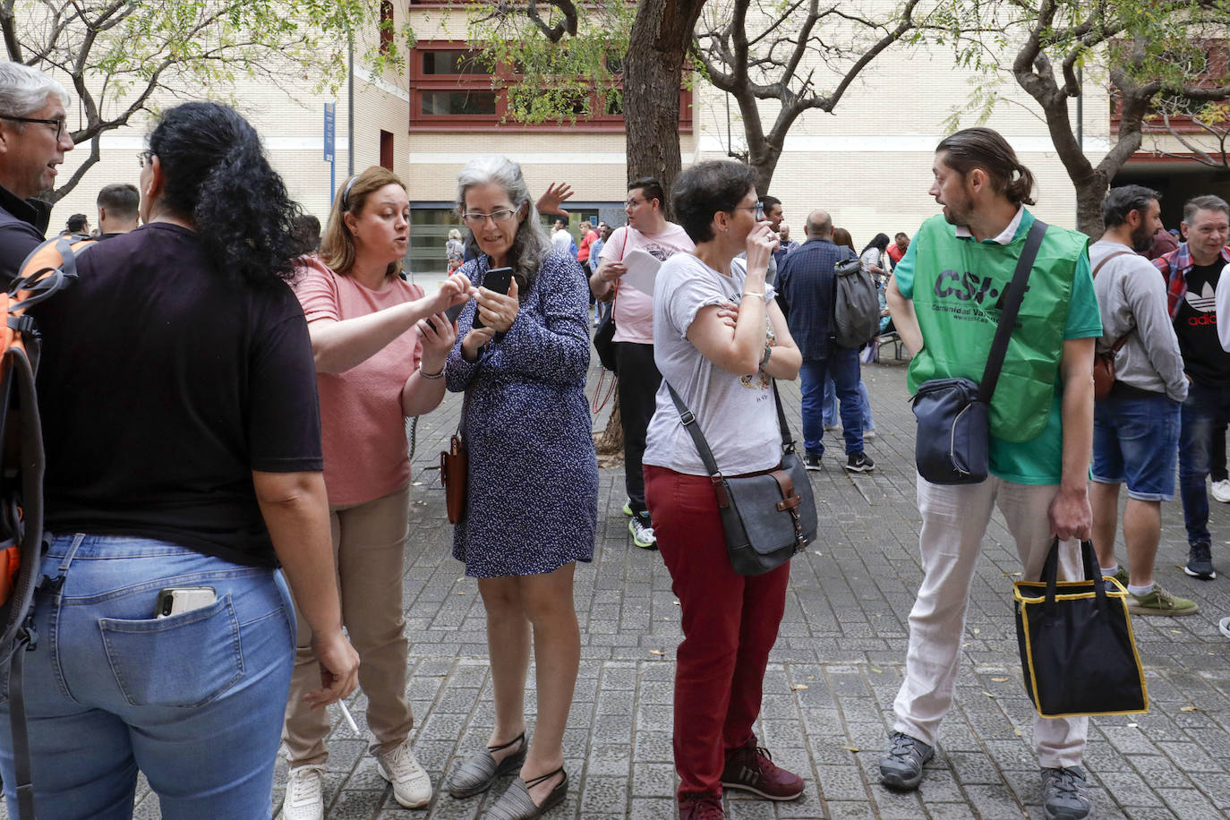 Así se han vivido las oposiciones de Correos en Valencia