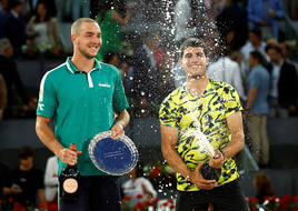 El emotivo discurso de Alcaraz tras ganar el Open de Madrid con guiño a David Bisbal incluido