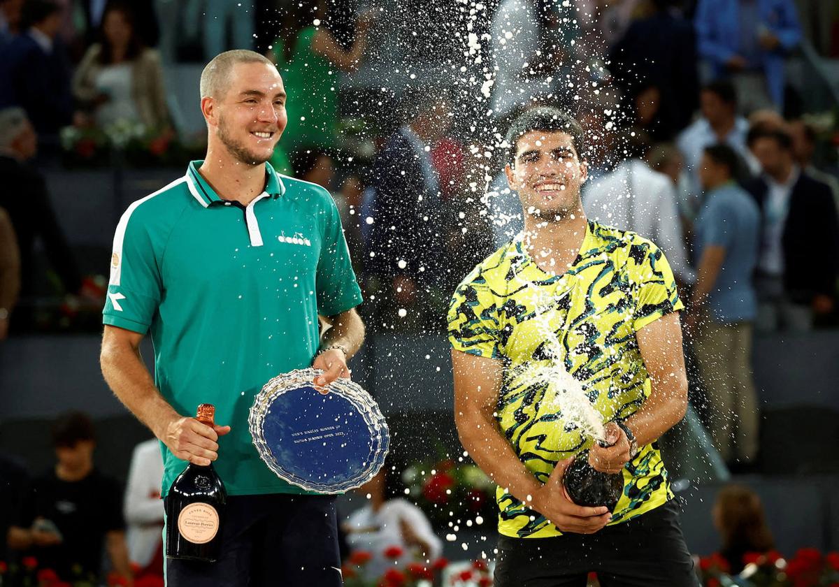 El emotivo discurso de Alcaraz tras ganar el Open de Madrid con guiño a David Bisbal incluido