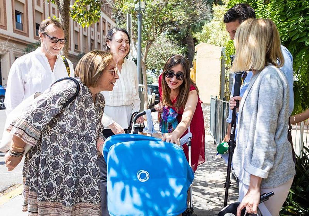Primer bautizo civil en Valencia