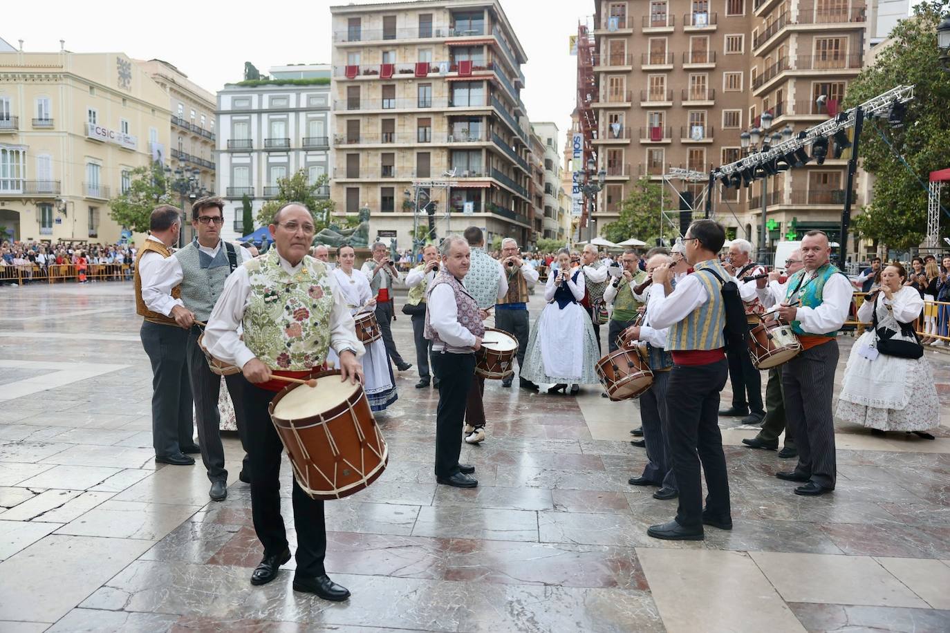 Dansà infantil a la Virgen de los Desamparados