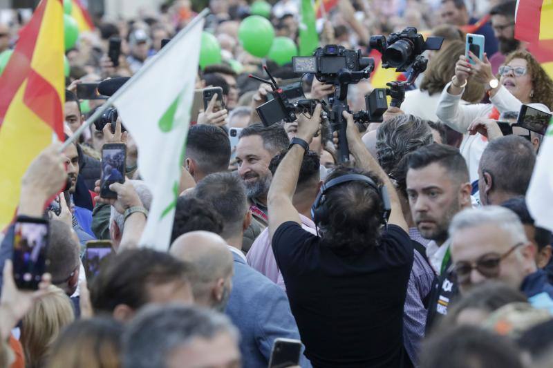 Así ha sido el mitin de Vox en Valencia con Santiago Abascal