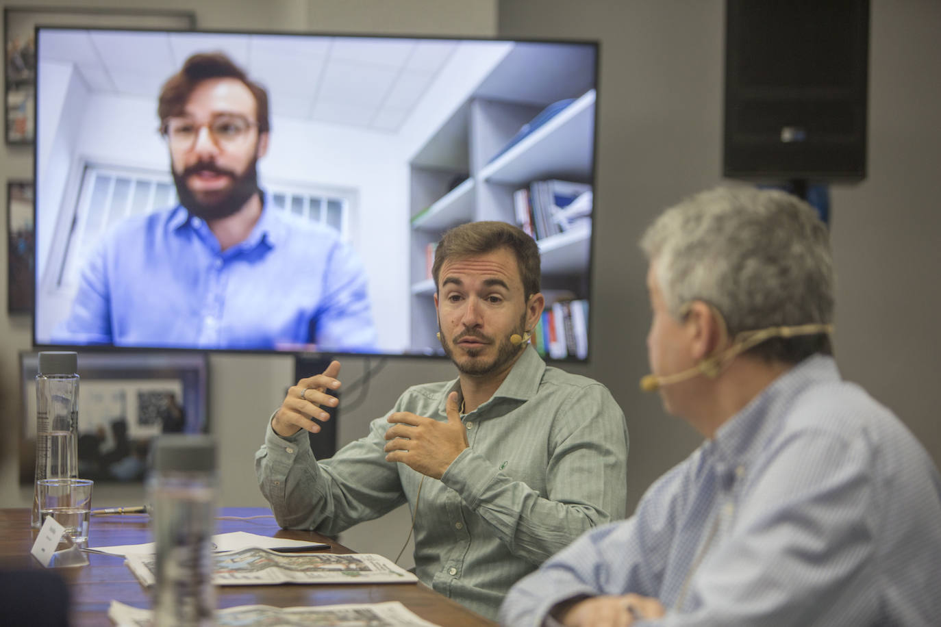 FOTOGALERÍA | Desayuno UCV &#039;Filosofía: Ámbitos laborales y globales&#039;