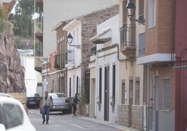 Calle principal de Segart.