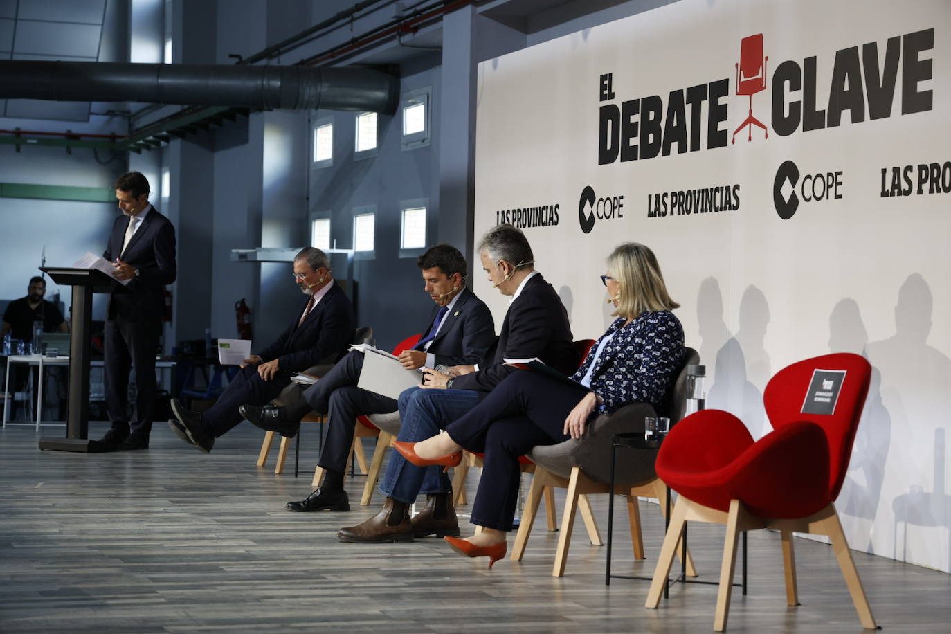 Los candidatos a presidir la Generalitat en el debate clave de LAS PROVINCIAS