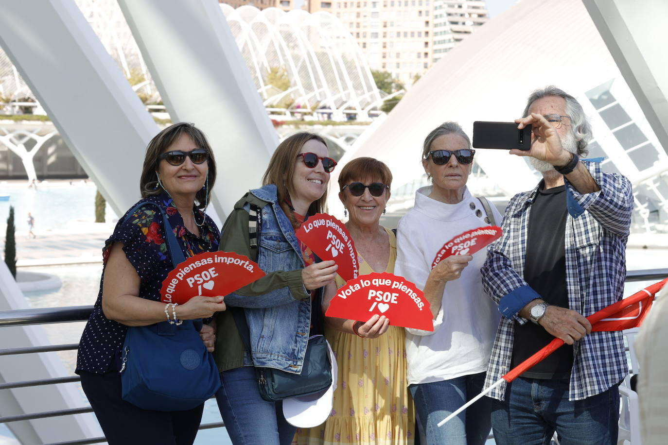 Fotos del mitin de Pedro Sánchez en Valencia antes del 28-M