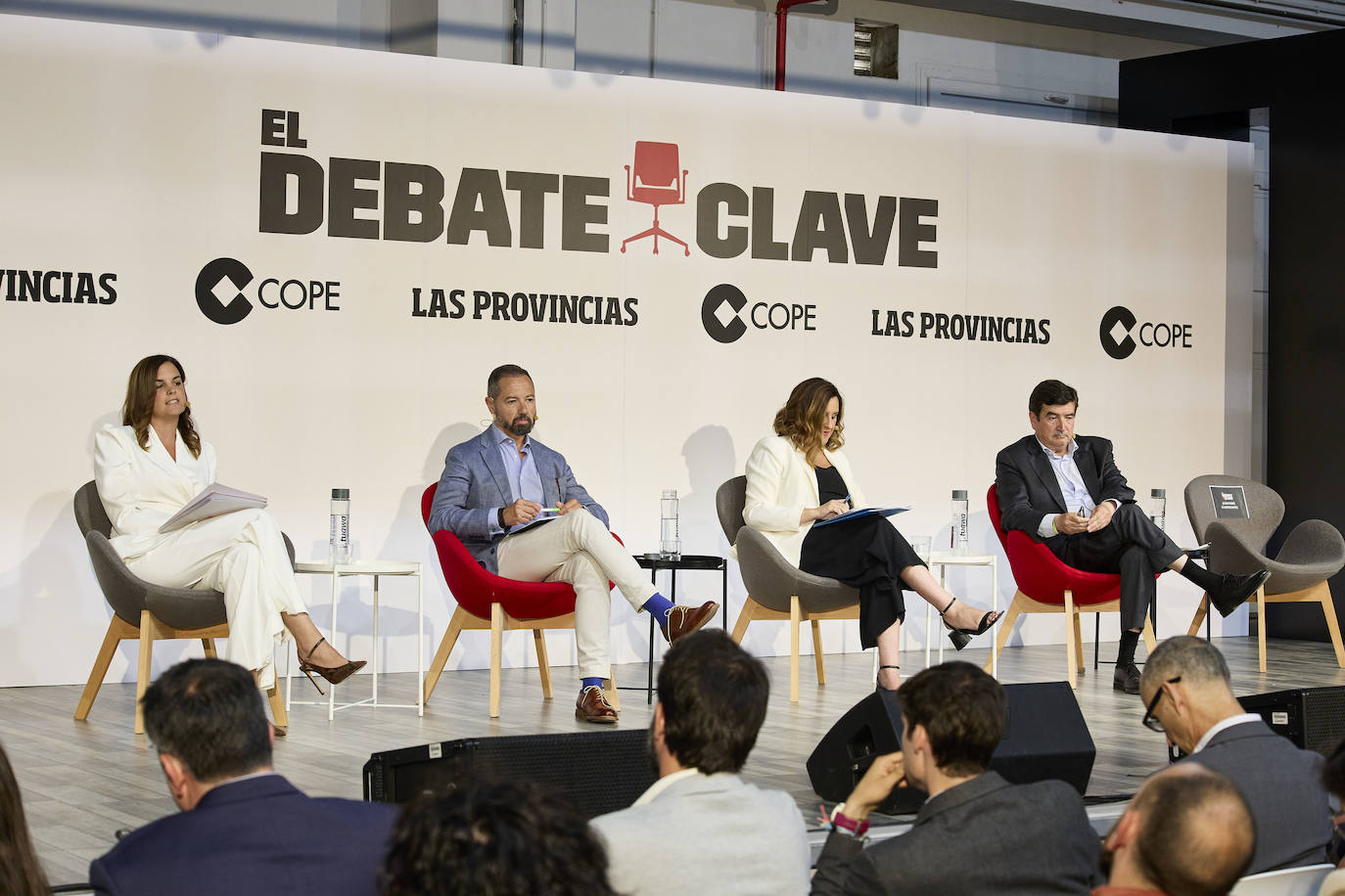 Los candidatos a la alcaldía de Valencia, en el último debate clave de LAS PROVINCIAS