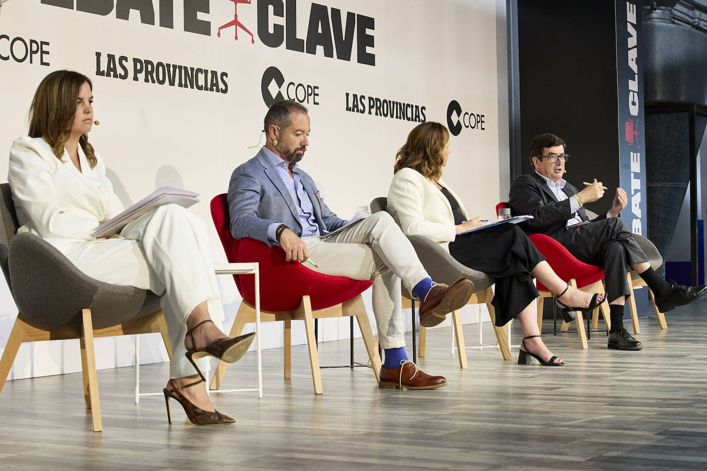 Los candidatos a la alcaldía de Valencia, en el último debate clave de LAS PROVINCIAS