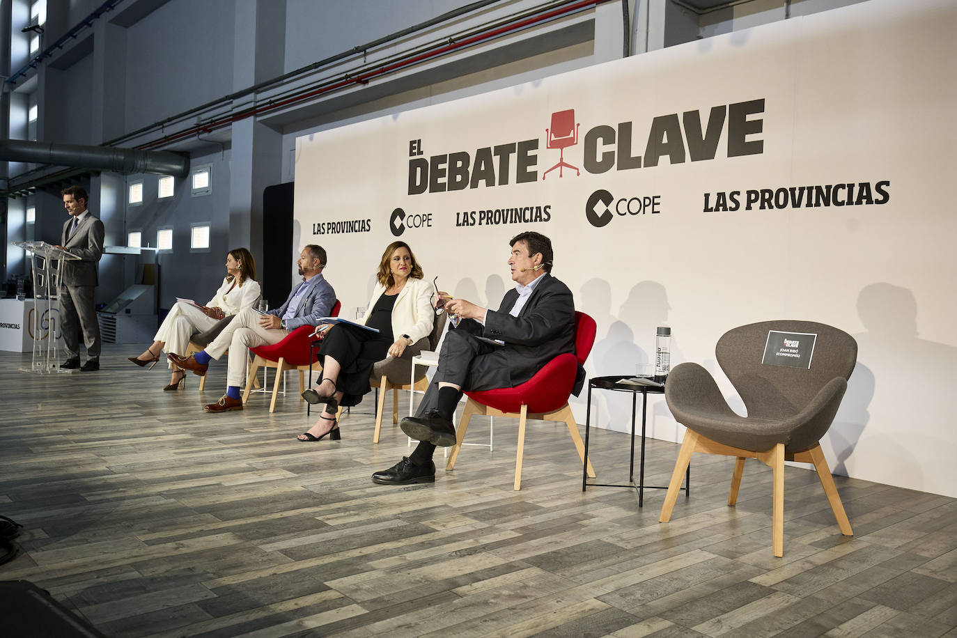 Los candidatos a la alcaldía de Valencia, en el último debate clave de LAS PROVINCIAS