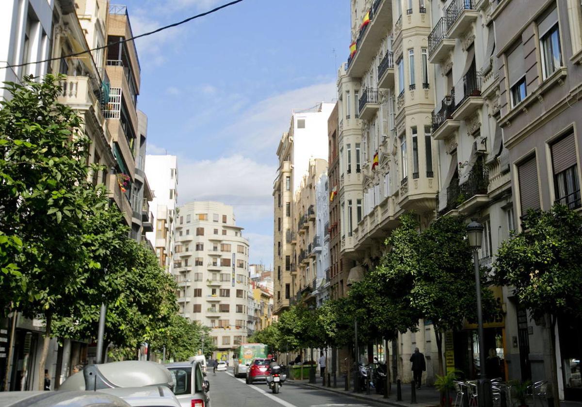 Los vecinos de los barrios de Valencia se hartan de los apartamentos turísticos