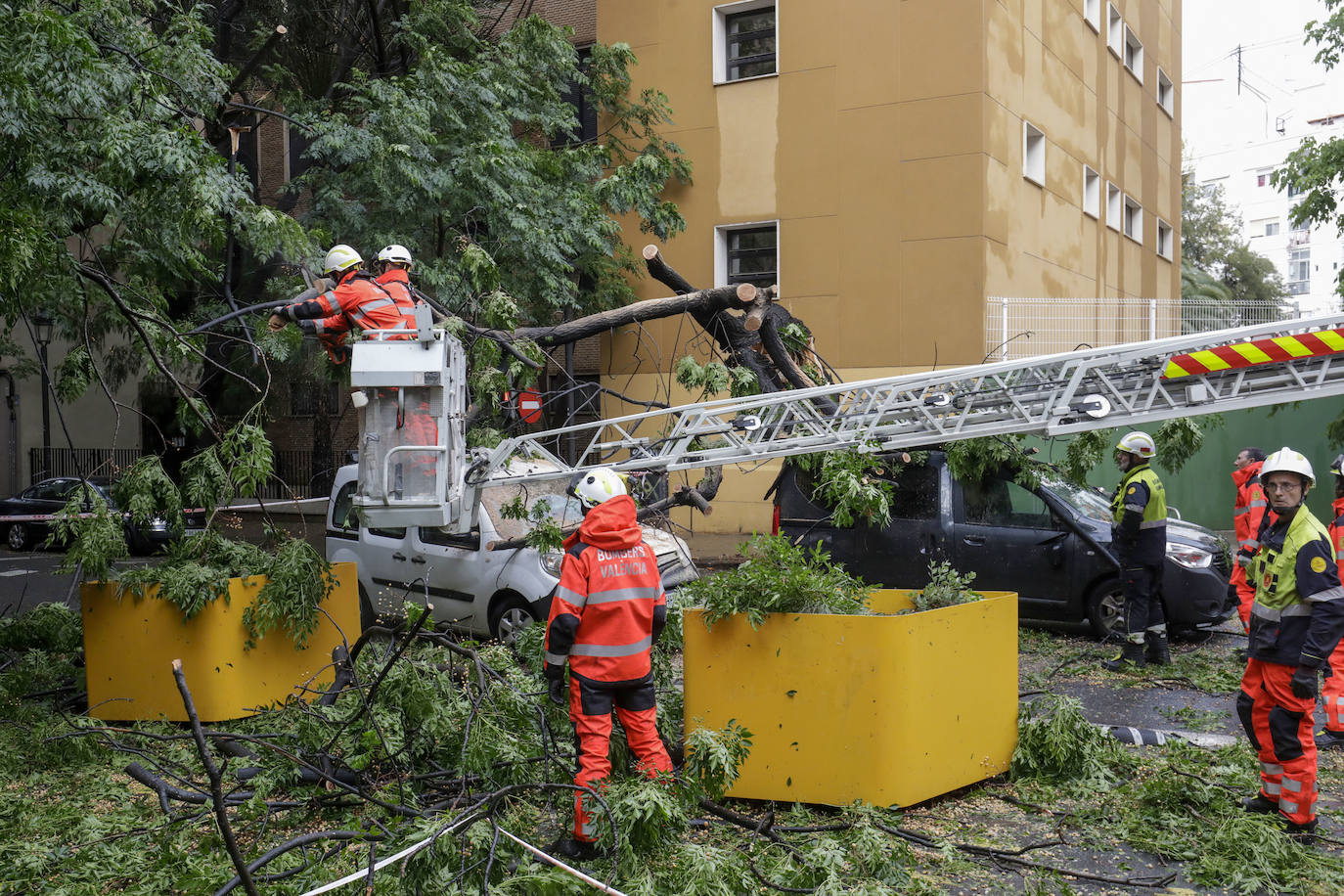 La DANA descarga con fuerza en Valencia y ocasiona varios daños