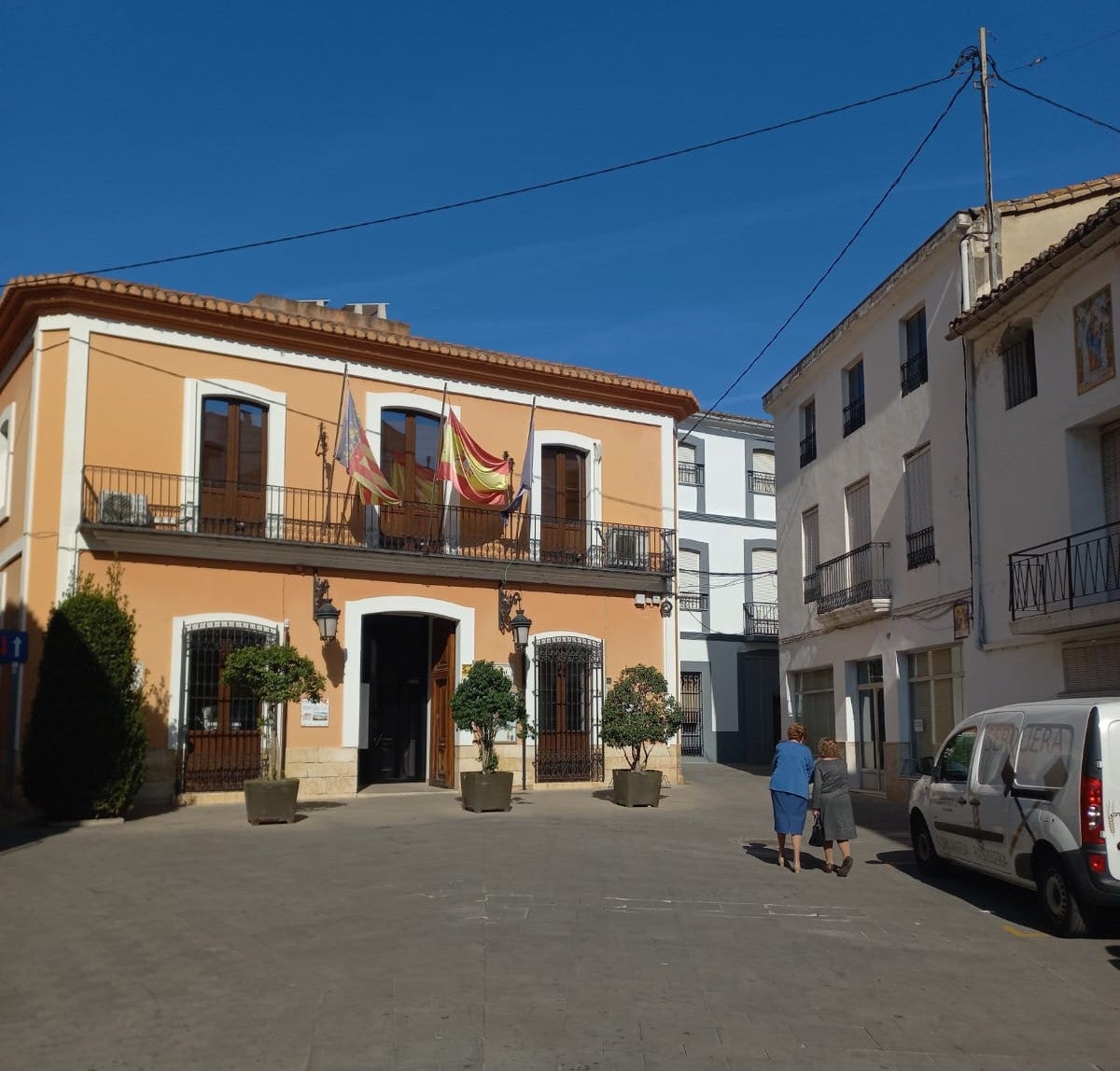 Ayuntamiento de Villalonga.