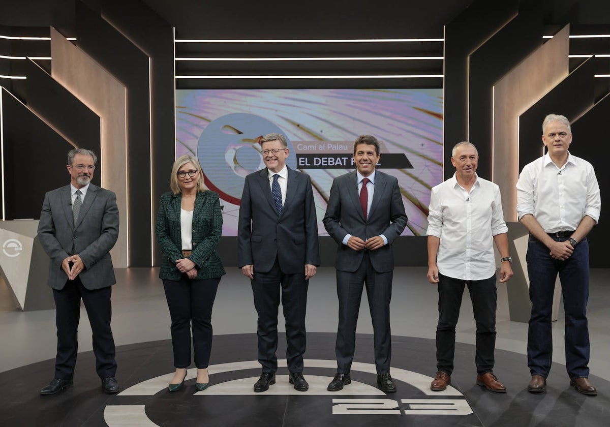 Los seis aspirantes a la Generalitat, en el plató.