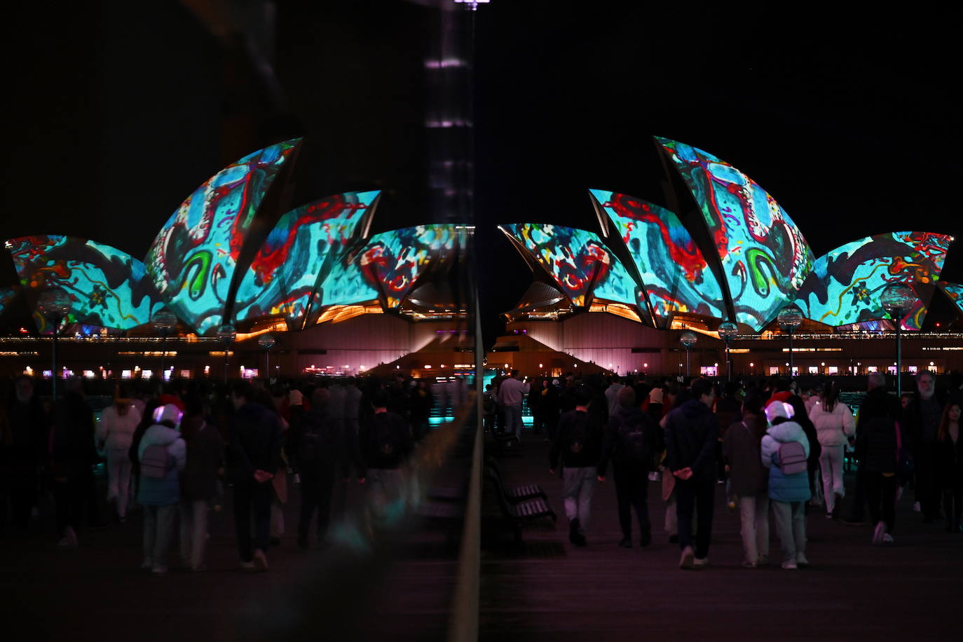 El Vivid Sydney festival llena la ciudad de luz y color