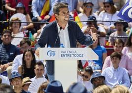 Carlos Mazón durante le mitin del PP en la Plaza de Toros de Valencia.