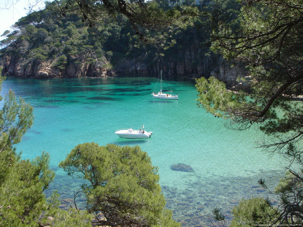 Cala Aiguablava (Cataluña)