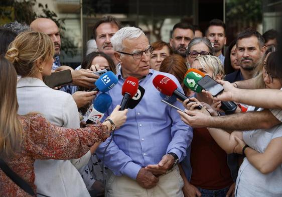 El alcalde de Valencia en funciones, Joan Ribó, tras la reunión de la Ejecutiva nacional.