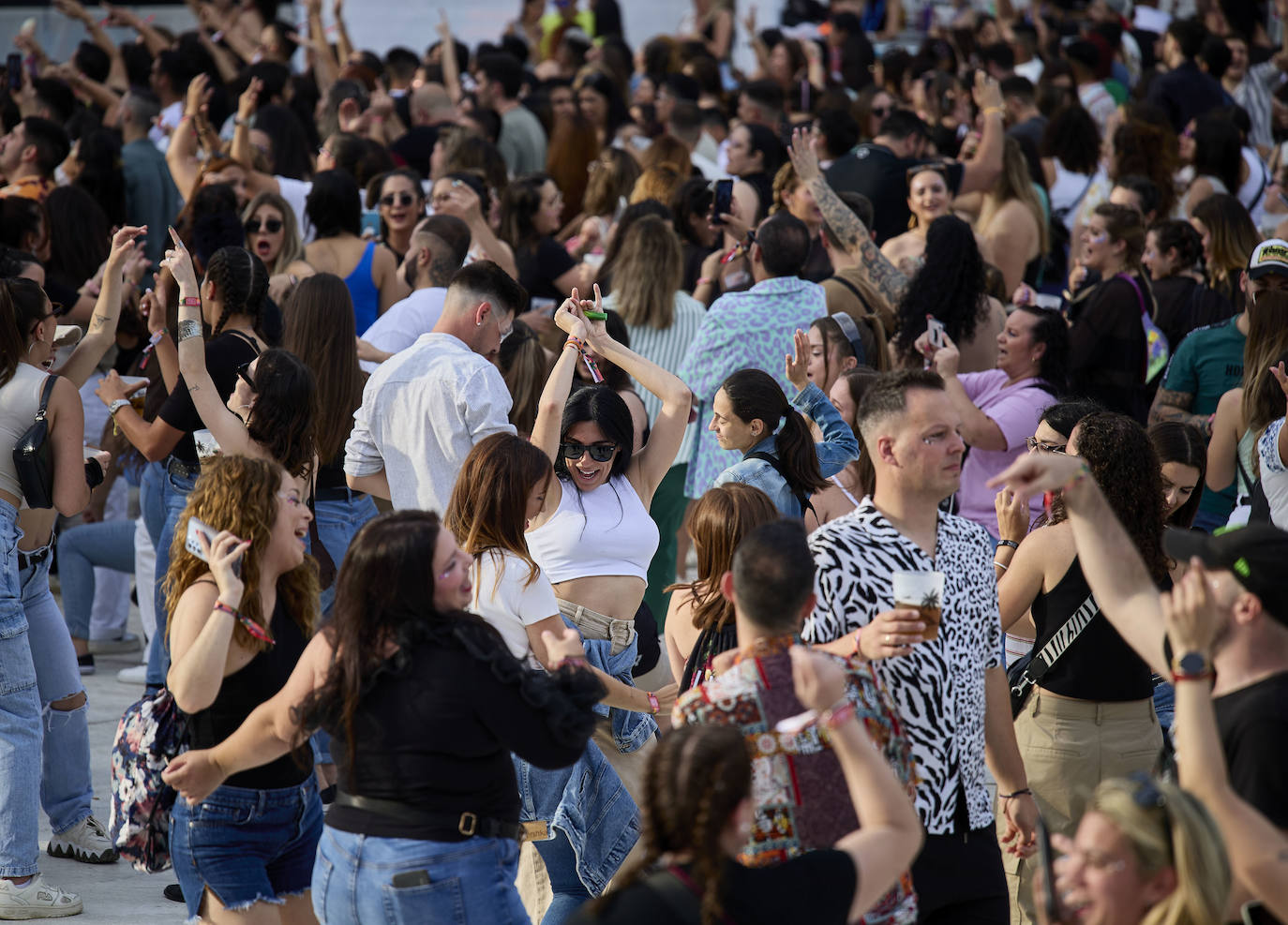 El reggaeton conquista la Ciudad de las Artes y las Ciencias de Valencia