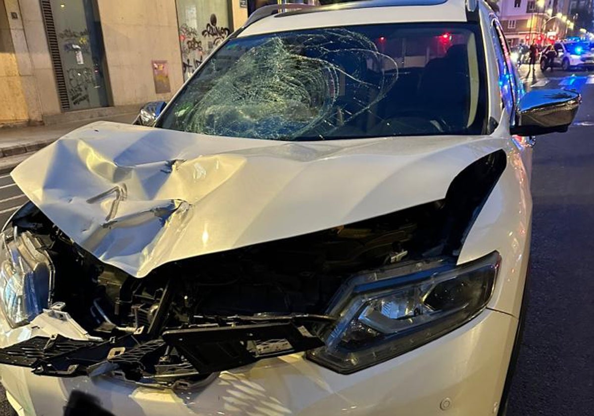 El coche que colisionó contra la bicicleta que conducía la víctima.