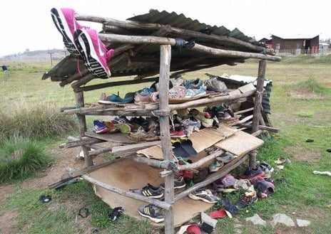 Imagen secundaria 1 - Siete valencianos emprenden un viaje a África para formar a nuevos corredores