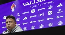 Ronaldo afirma que no abandonará el Valladolid