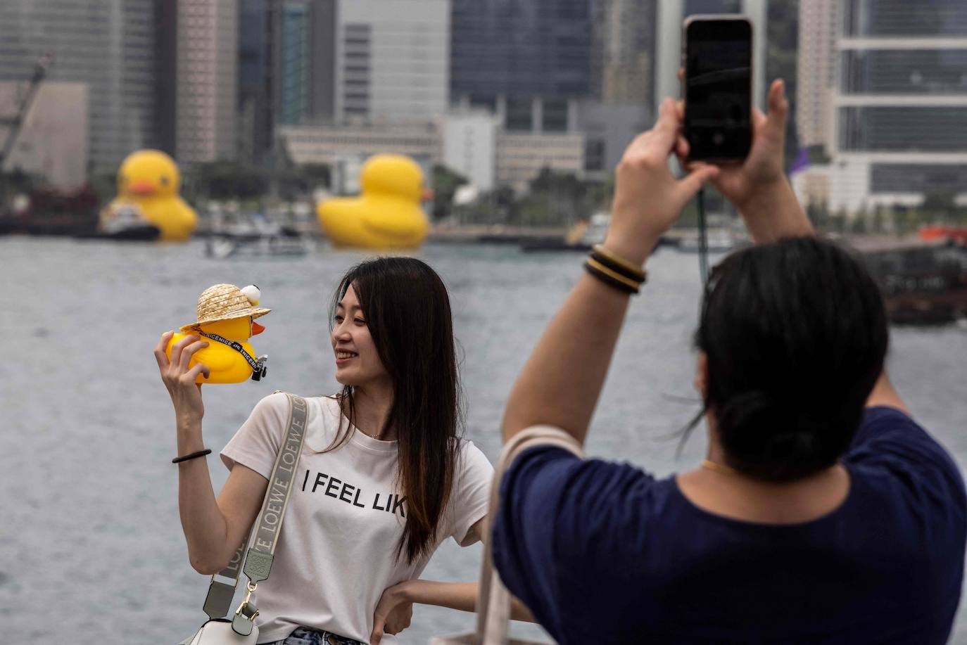 Los gigantes patos hinchables de Hofman llegan a Hong Kong